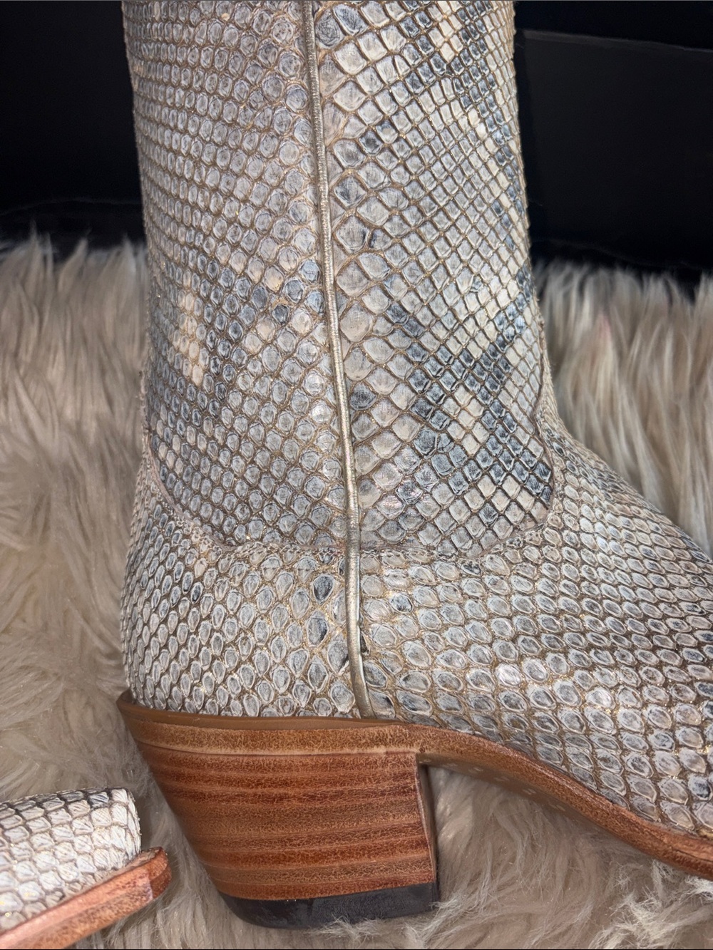 Kemo Sabe REAL Python boots - Picture 3 of 7